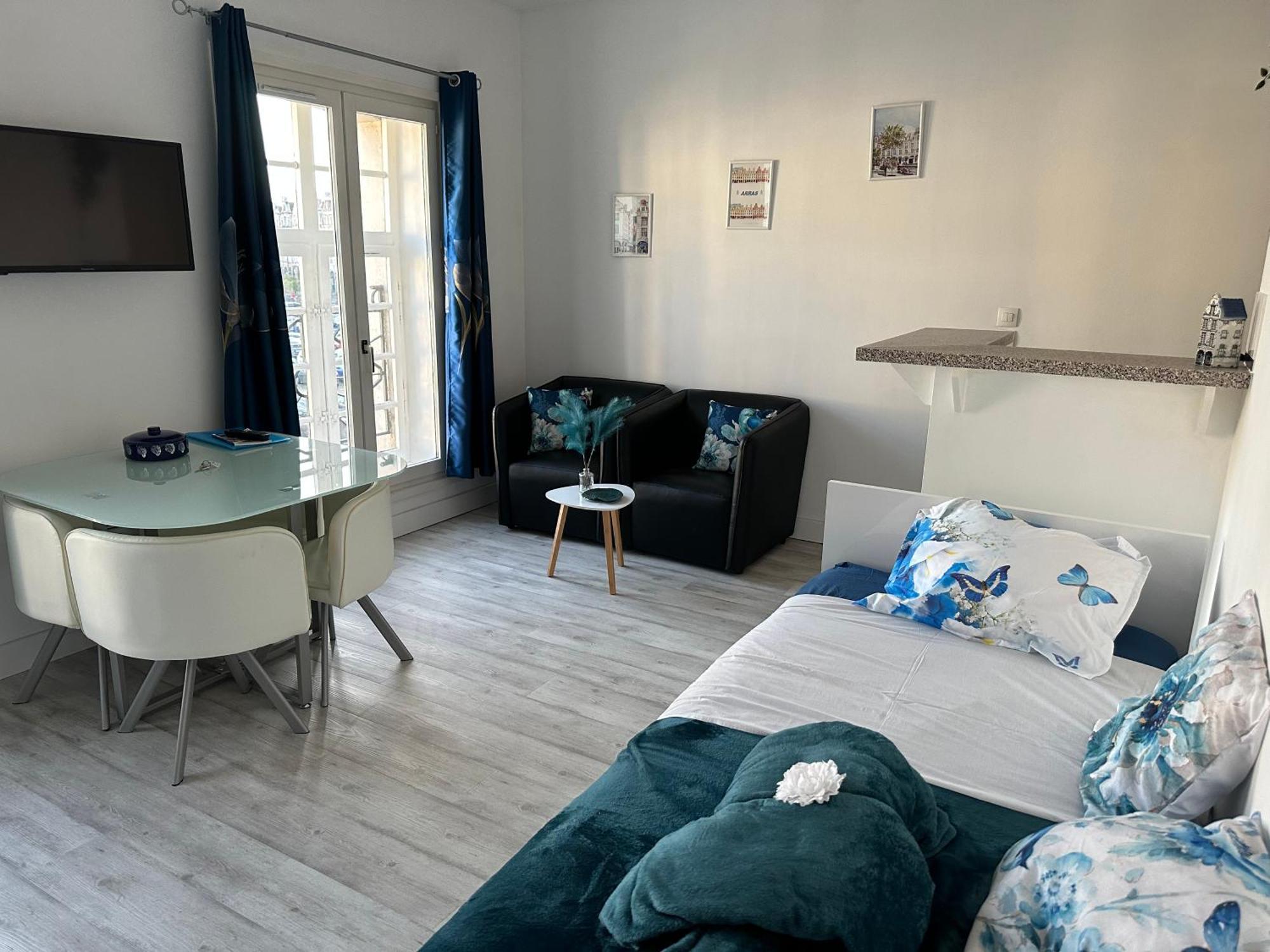 Le Bleu Arrageois Apartment Арас Екстериор снимка